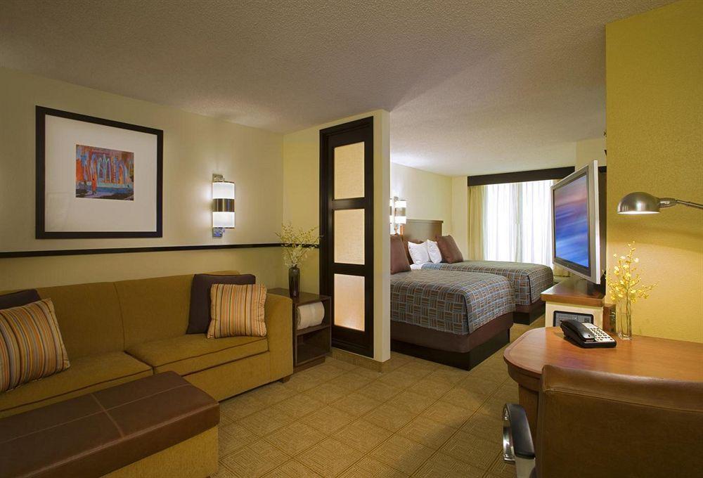 Hyatt Place Des Moines Downtown Dış mekan fotoğraf