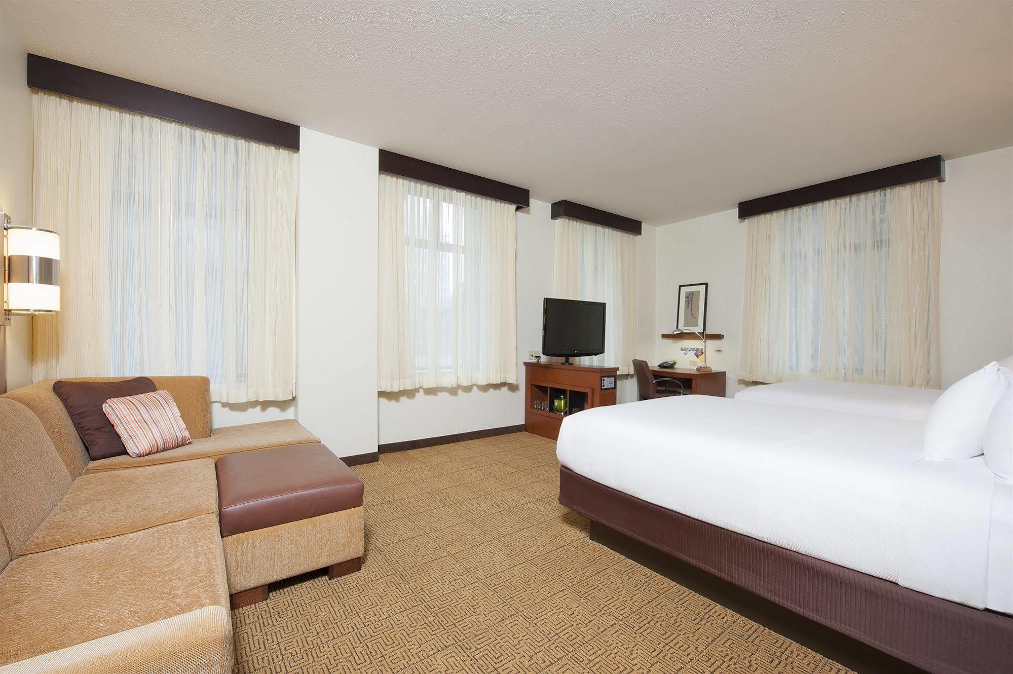 Hyatt Place Des Moines Downtown Dış mekan fotoğraf